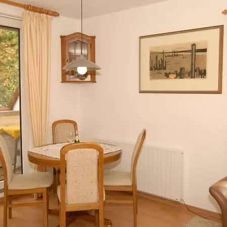 Apartament Haus-tannengrund-whg-06 *